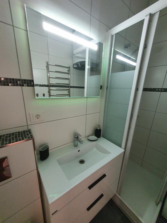 Ambra Apartments Паланга Екстериор снимка